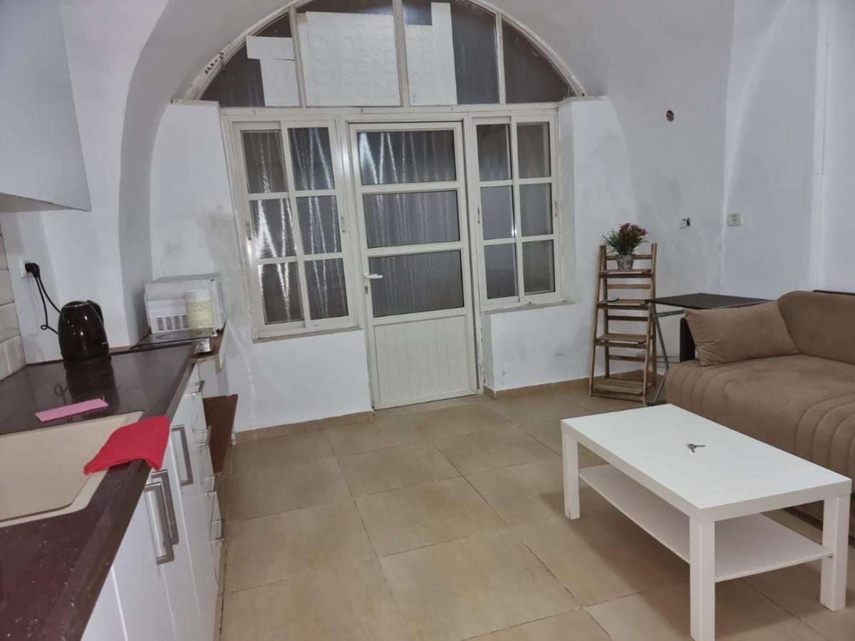 Tannous Aparthotel Хайфа Екстер'єр фото